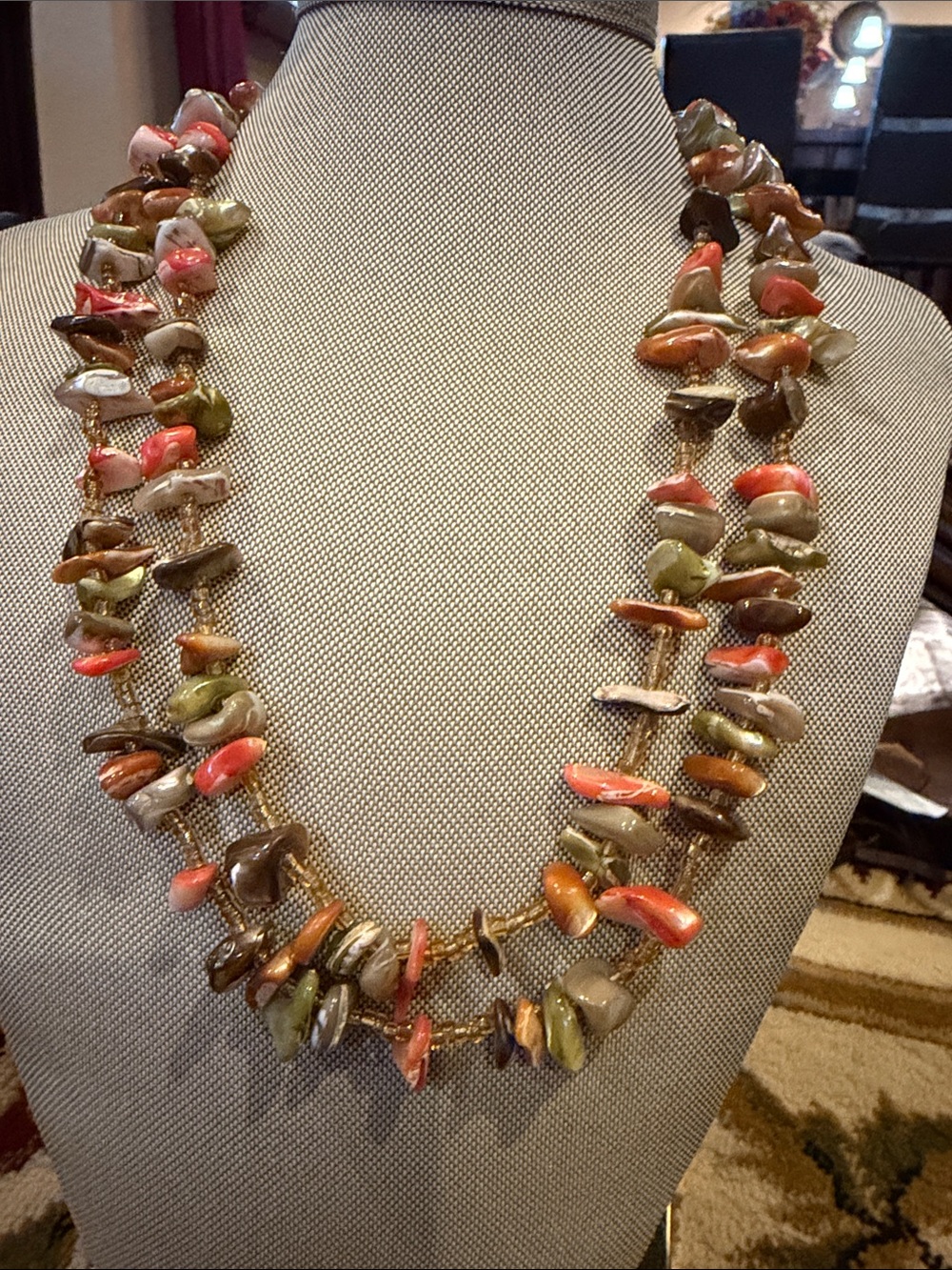 Vintage-style Long Multicolor Chip Stone Necklace in Olive, Coral & Tan